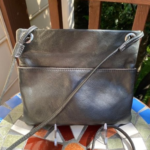 margot Handbags - SALE 💚💚MARGOT KARI Black Leather Crossbody Shoulder Bag